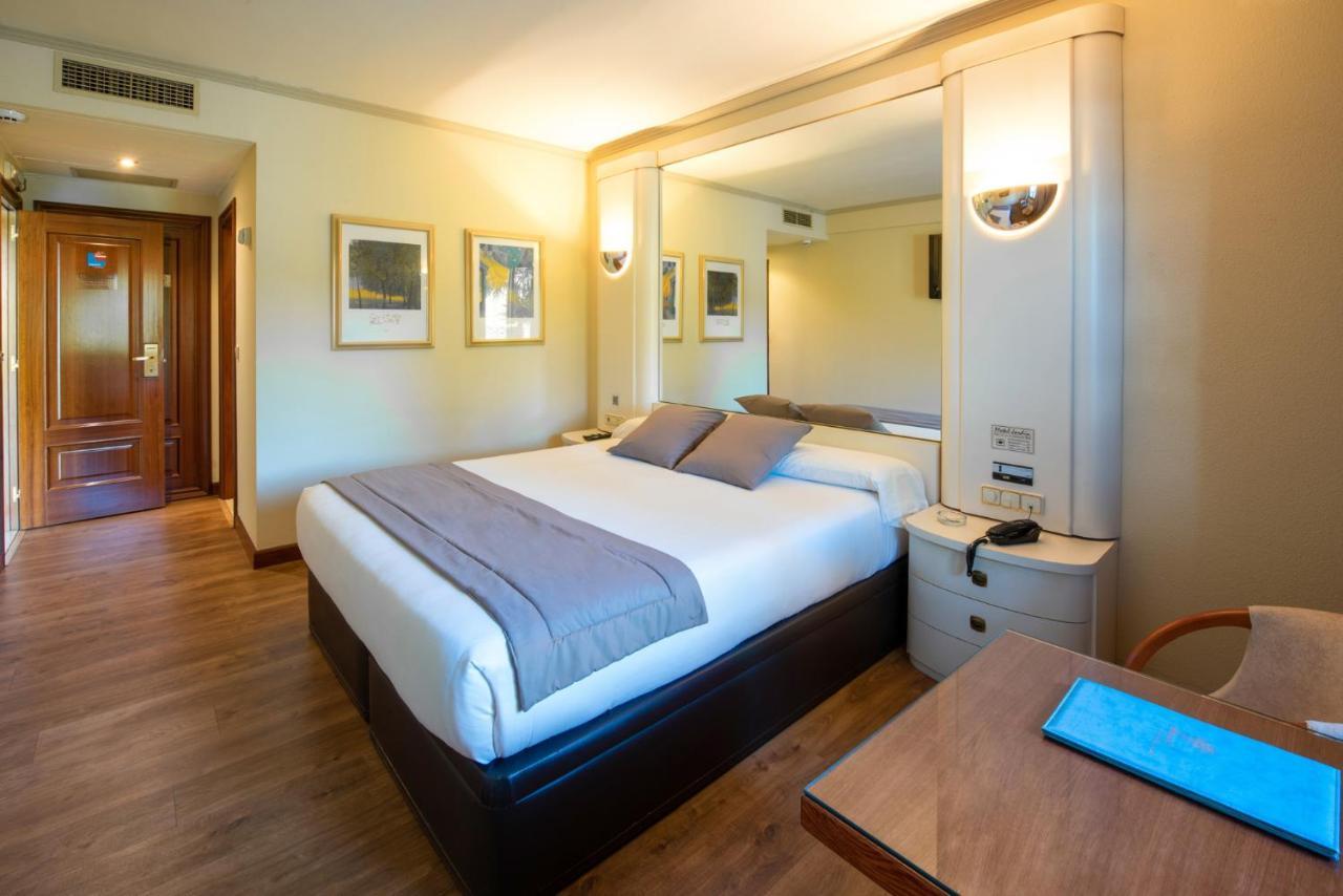 Motel Jardin Олейрос Екстер'єр фото