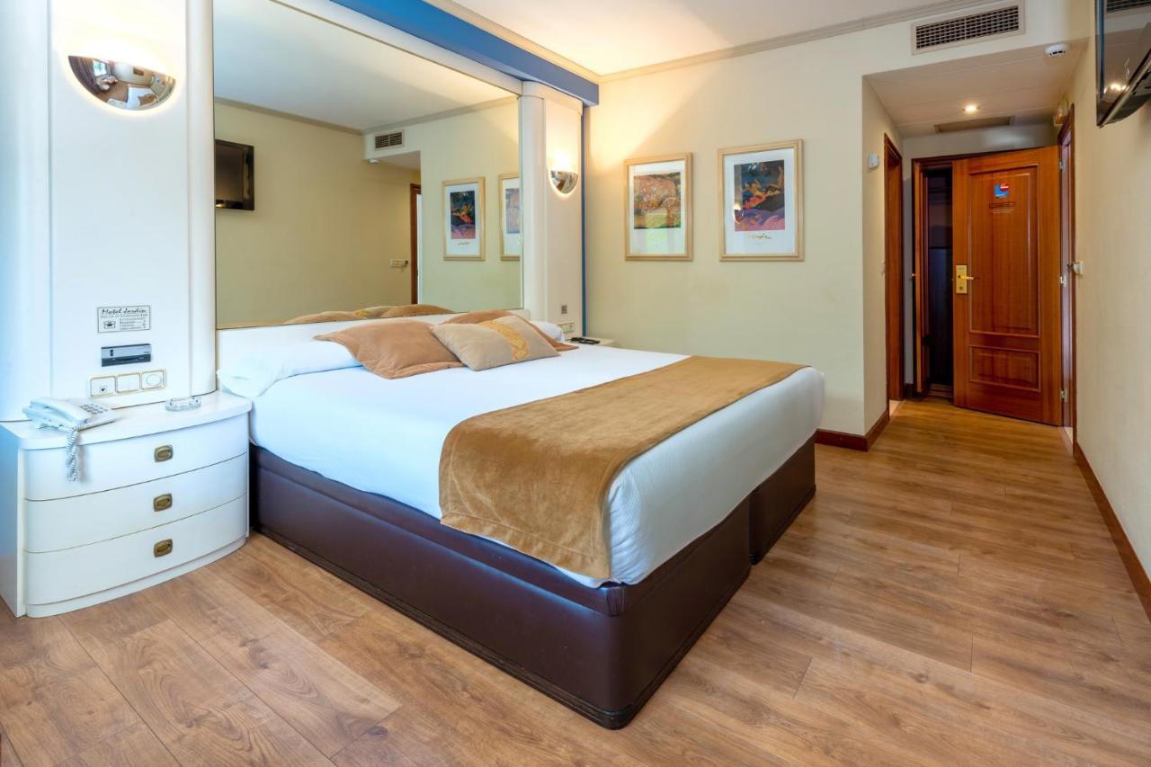 Motel Jardin Олейрос Екстер'єр фото