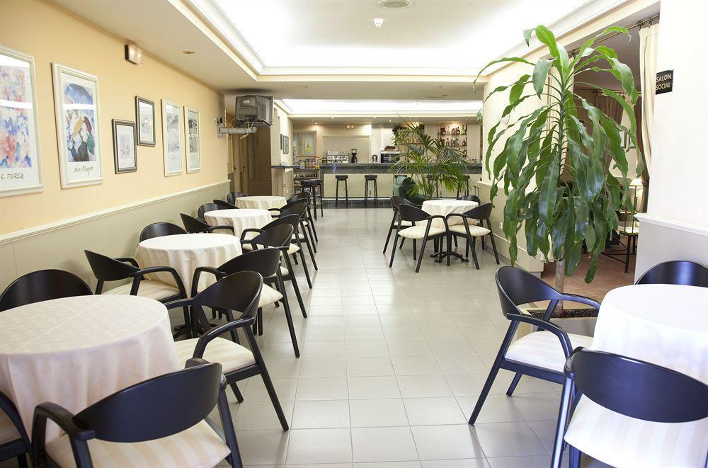 Motel Jardin Олейрос Екстер'єр фото