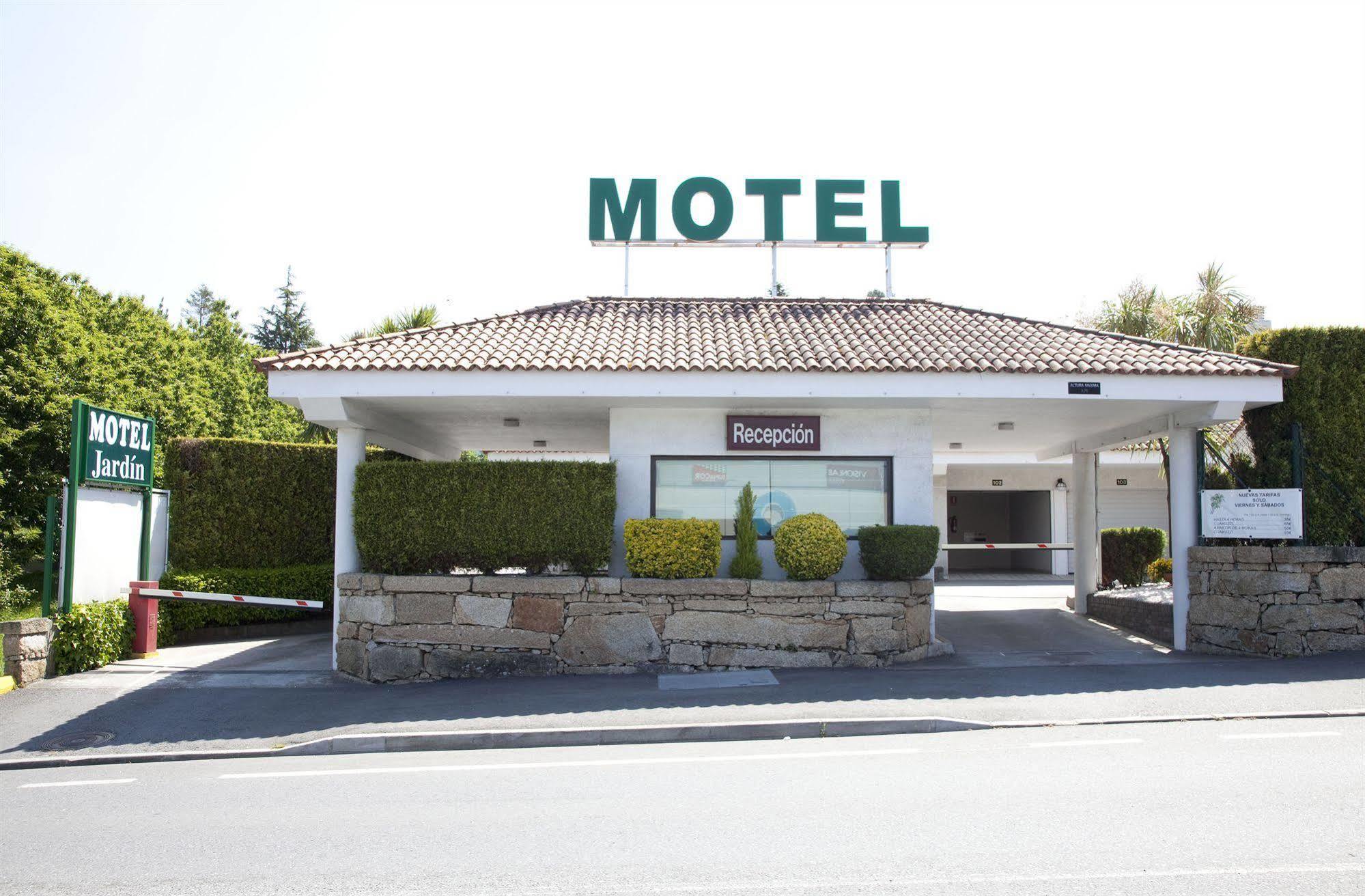 Motel Jardin Олейрос Екстер'єр фото